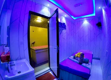 Carnation Spa - DMCC