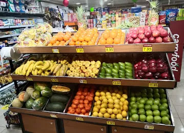 carryfood minimart marina