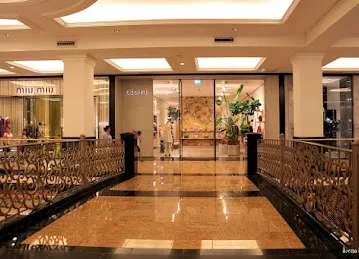 CELINE DUBAI MALL OF THE EMIRATES