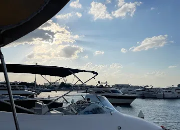 CENTAURUS CHARTER - Yachts & Boats Rental Dubai Harbour