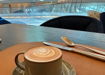 Centrale Restaurant & Lounge