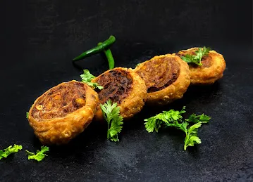 Chaat World Karama