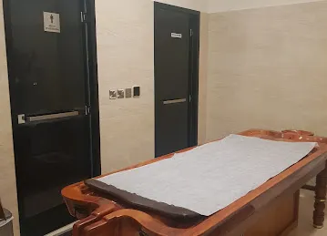 Chandran Gurukkal Ayurvedic Clinic (Al Qusais)