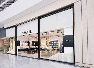 CHANEL FRAGRANCE & BEAUTY