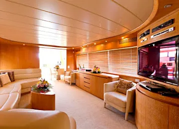 Charter Arabia - Yacht Rental Dubai
