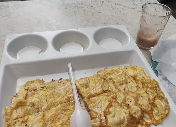 CHAT CORNER CAFETERIA