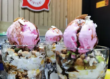 Chennai Bucket Biryani Karama