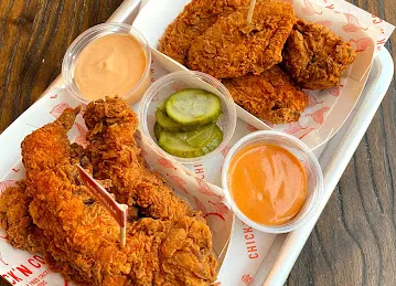 CHICK'N CO - Business Bay