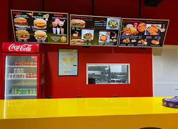 Chickemania Restaurant & Cafeteria