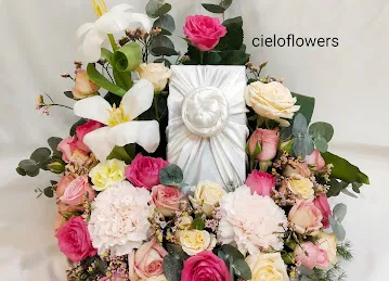Cielo Flowers