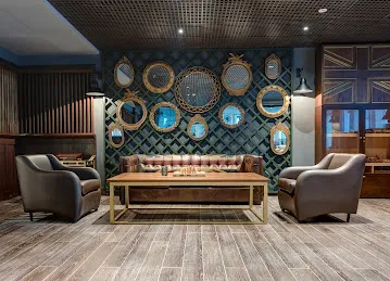 Cigar and Whisky Lounge