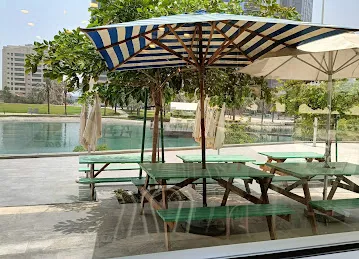 Circle Cafe (Dubai Media City)