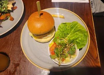 City House Catering - بيت المدينة لخدمات التموين