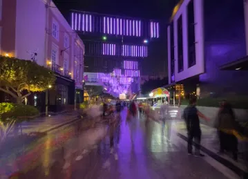 Citywalk Walkway