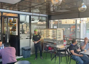 CLT RESTAURANT