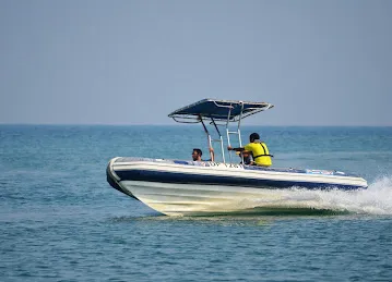 Coastal Safety International - Sea School