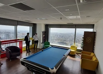 COINCROSS COMMERCIAL BROKERS CO
