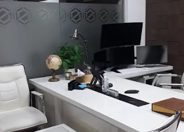 COINCROSS COMMERCIAL BROKERS CO