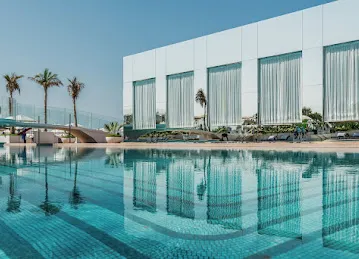 Colleagues Residence Building A1 Fairmont The Palm
