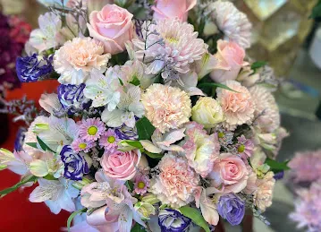 Colourful Flowers LLC