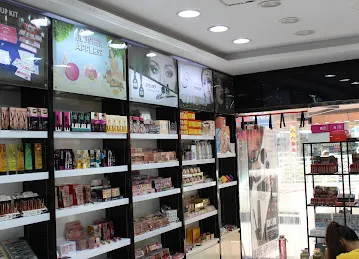 COLOURLAND INTERNATIONAL TRADING CO LLC (ADS COSMETICS)