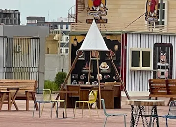 Concept Fun Cafe
