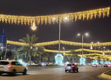 Corniche Cycle Track