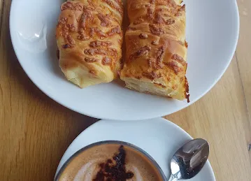 Costa Coffee