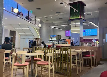 Costa coffeshop