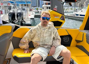 Crazywake Wake Surfing Dubai
