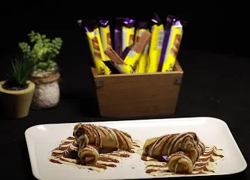 CREPE CASTLE CAFE