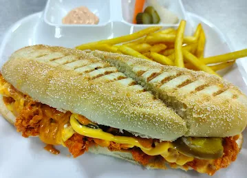 Crispy Corner cafe & restaurant