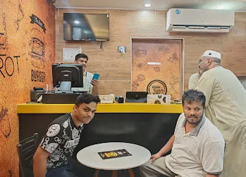Crispy Corner cafe & restaurant