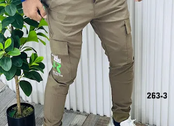 CROX MENS WEAR