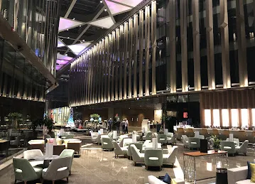 Crystal Lounge