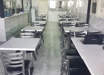 Curry Corner Restaurant