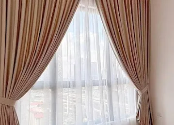 Curtain shop