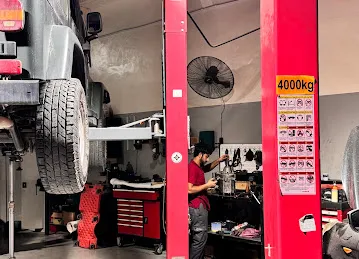Custom Classic Garage
