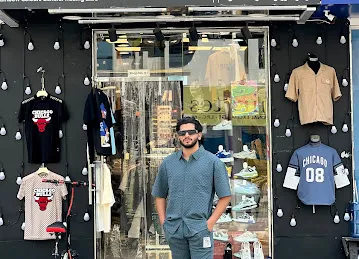 D14 Mens Store