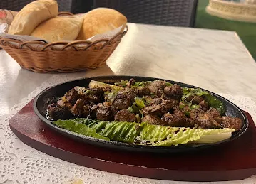 Dajaj Haretna Restaurant - مطعم دجاج حارتنا