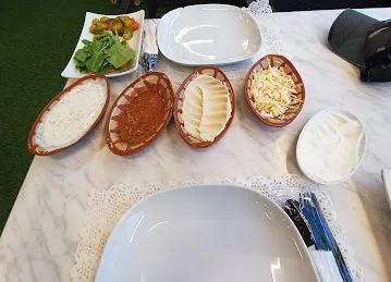 Dajaj Haretna Restaurant - مطعم دجاج حارتنا