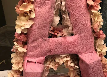 Dantel Flowers