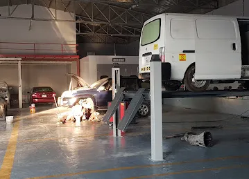Dar Al Buraq Auto And Refrigeration Professionals