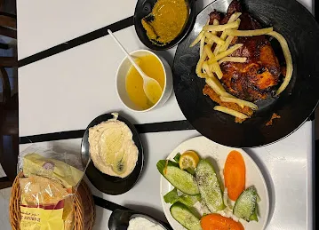 Day & Night Cafeteria