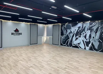 Dee studio