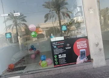 Deemah mobile phone and accessories