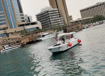 Deira creek boat rental service