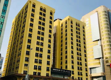 Delma Plaza Hotel Apartments