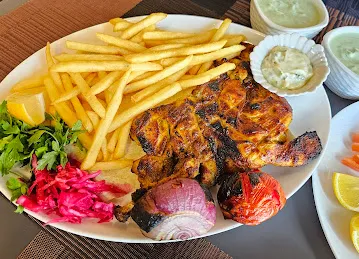 DELNESHIN Restaurant