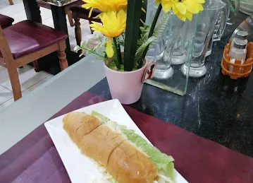Des Pardes Shinwari Sweet Resturant